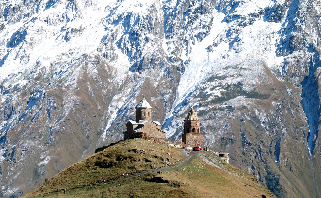 Kostel Gergeti Trinity pod horou Kazbek v Gruzii