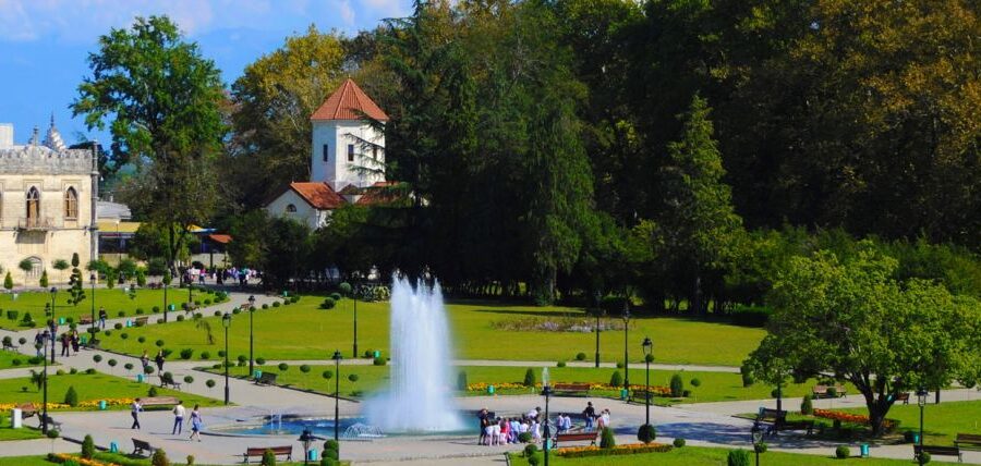 Samegrelo a Zugdidi: palác Dadiani a brána do Svanetie